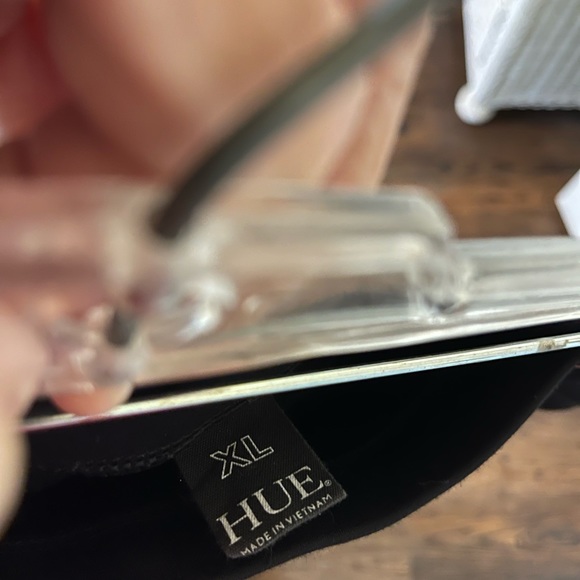 Hue Legging - Picture 3 of 6